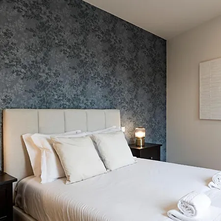 Apartment Superb Flat W/ Balcony And Ac By Lovelystay Porto