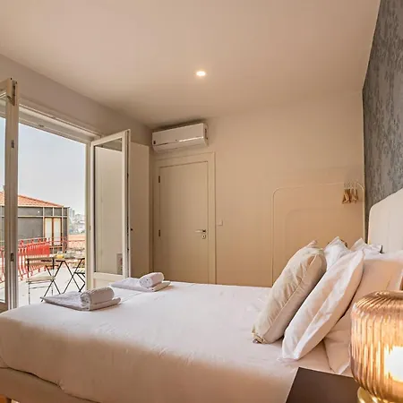 Superb Flat W/ Balcony And Ac By Lovelystay * Porto